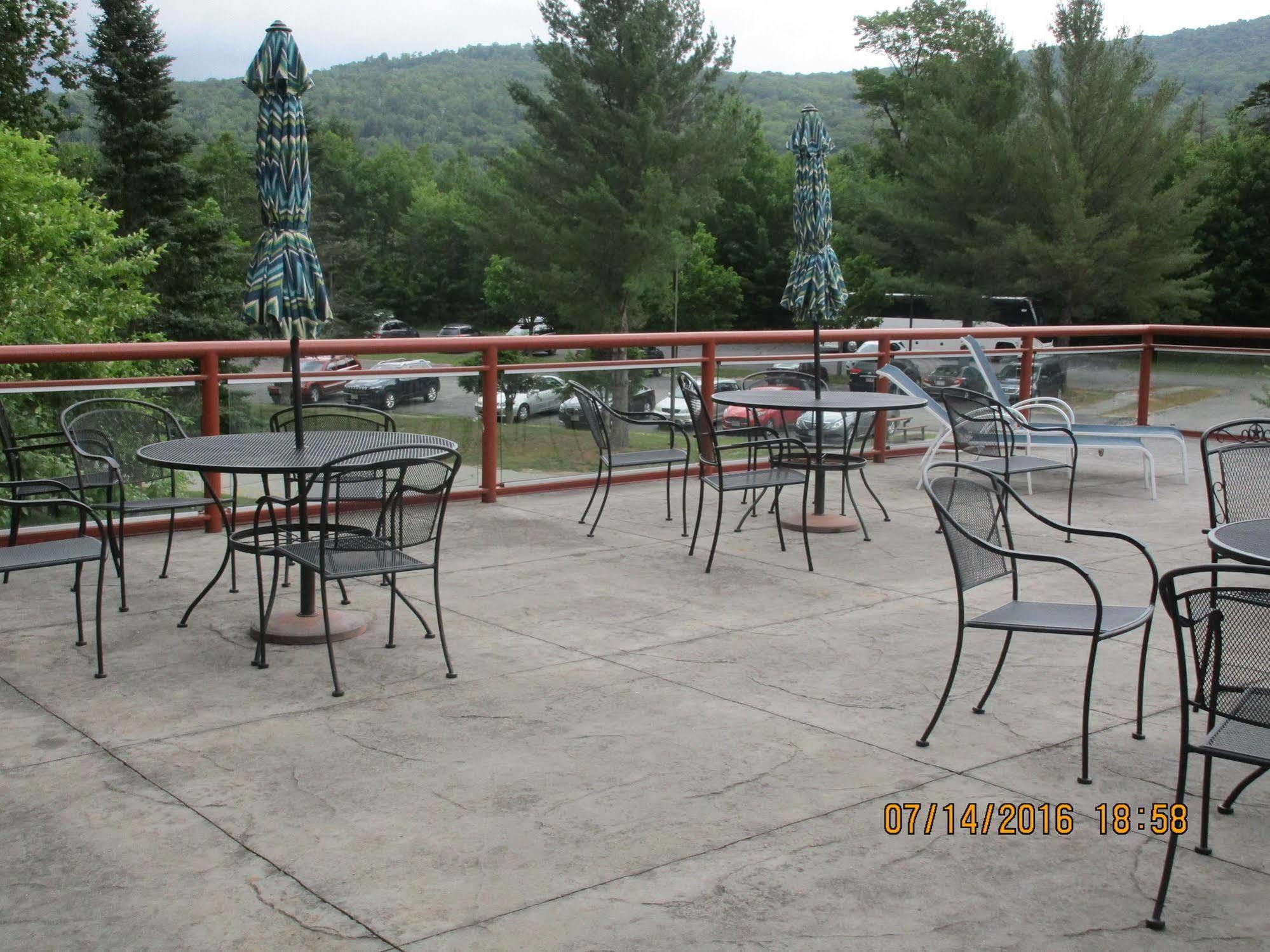 Black Bear Lodge Waterville Valley Exterior photo